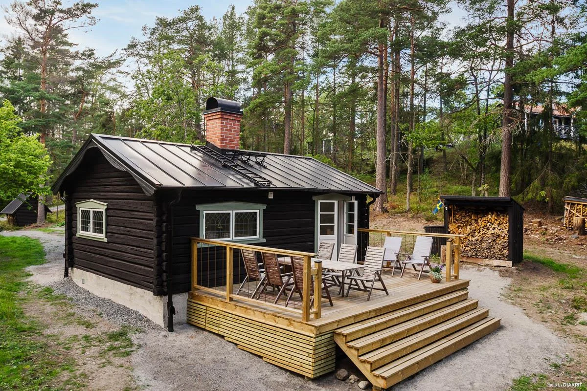 Charmigt hus i skärgårdsidyll – smakfullt renoverat med närhet till hav & natur!