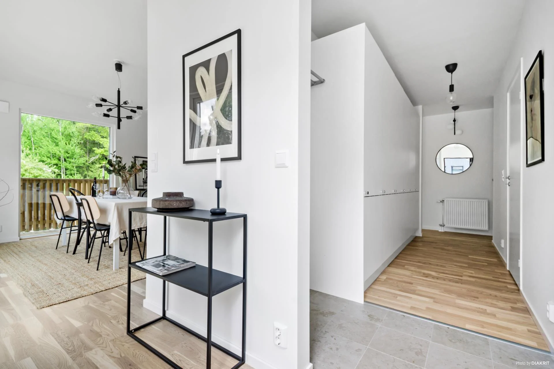 Prisvärda och lättskötta parhus i harmoni med naturen nära city.