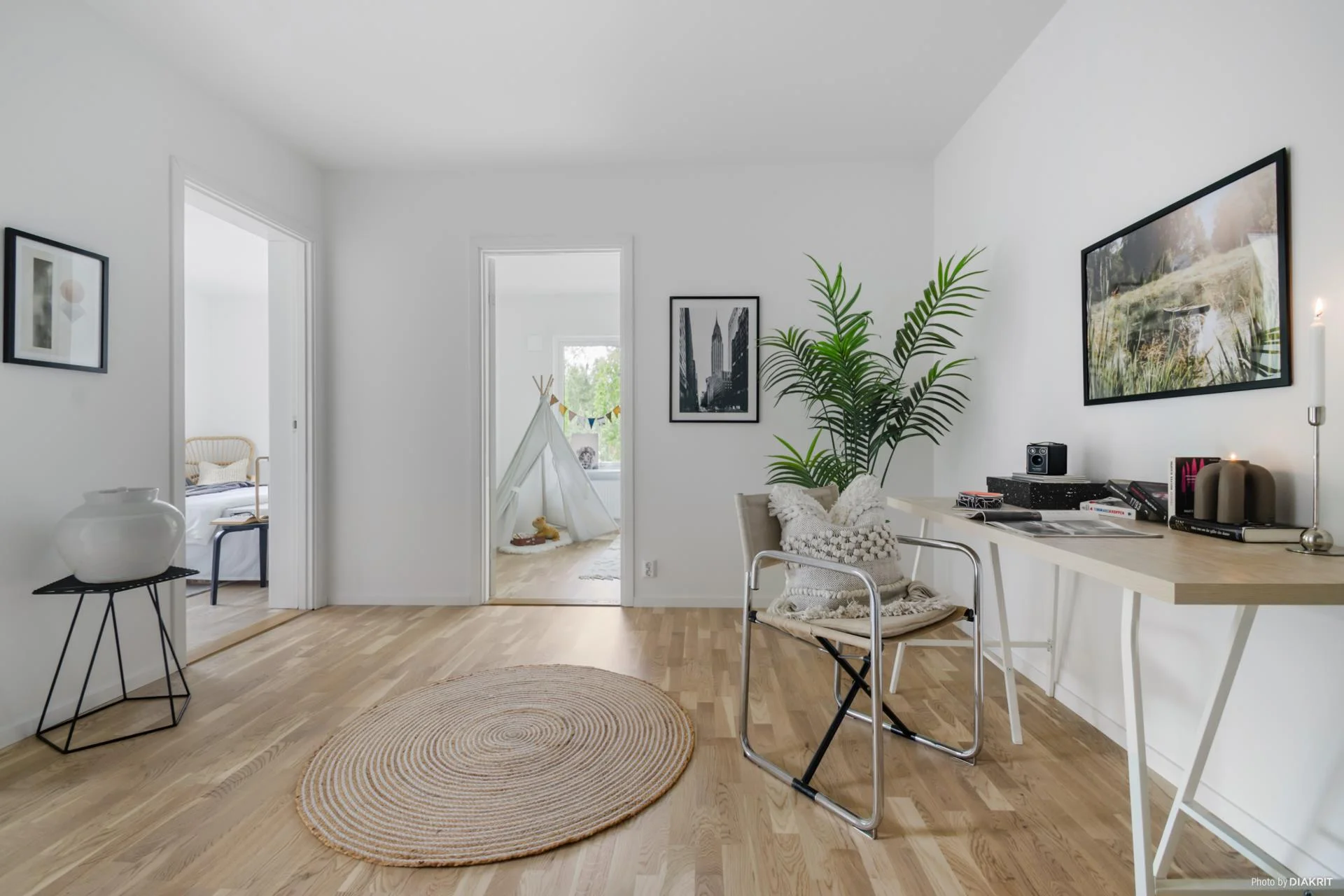 Prisvärda och lättskötta parhus i harmoni med naturen nära city.