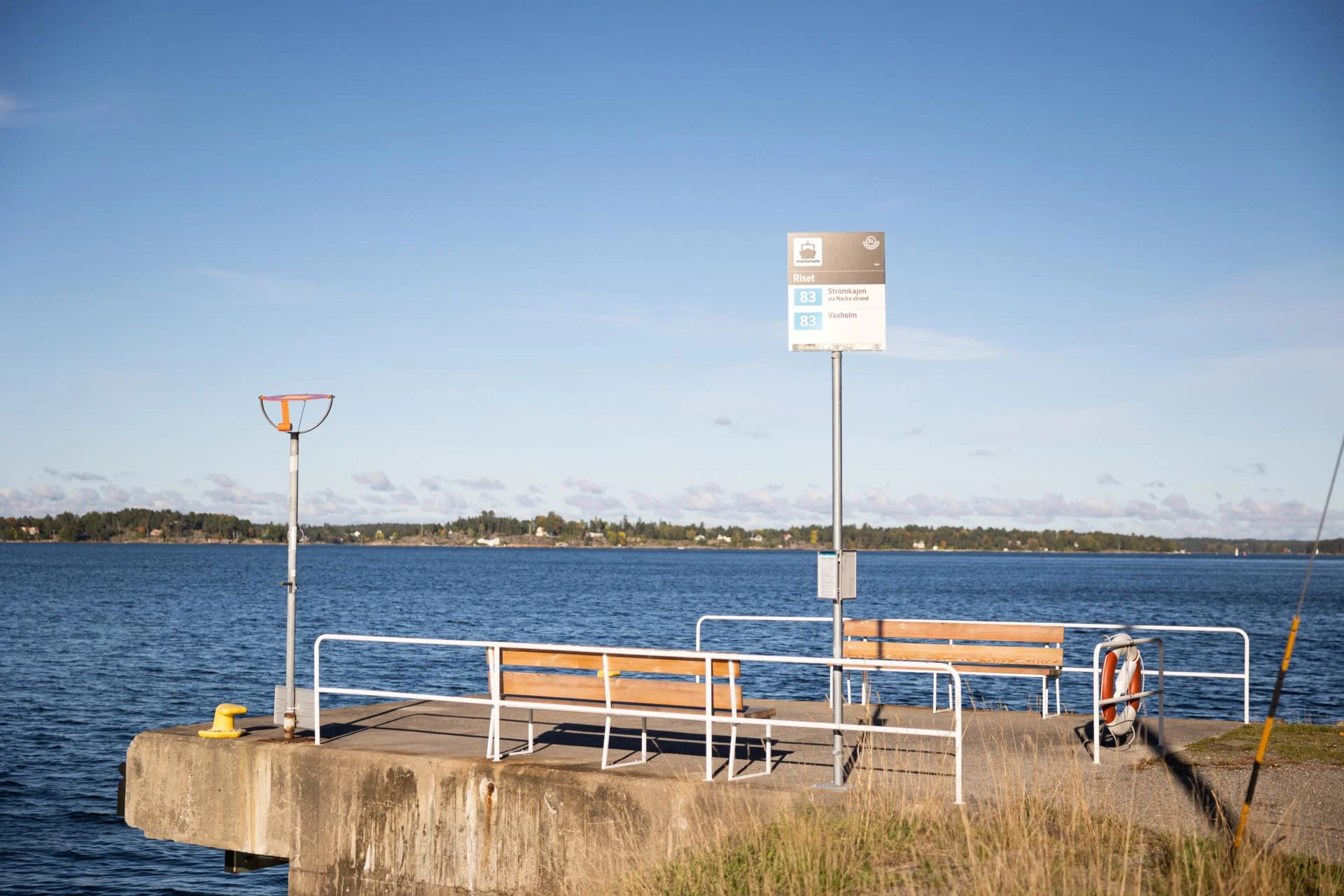 Prisvärda och lättskötta parhus i harmoni med naturen nära city.