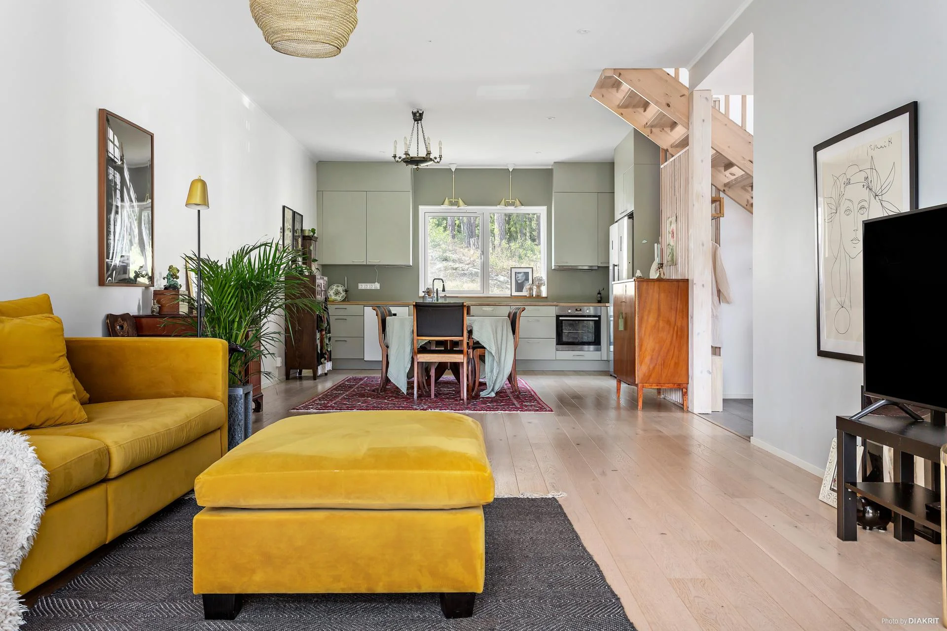 Parhus i natursköna Stavsnäs.