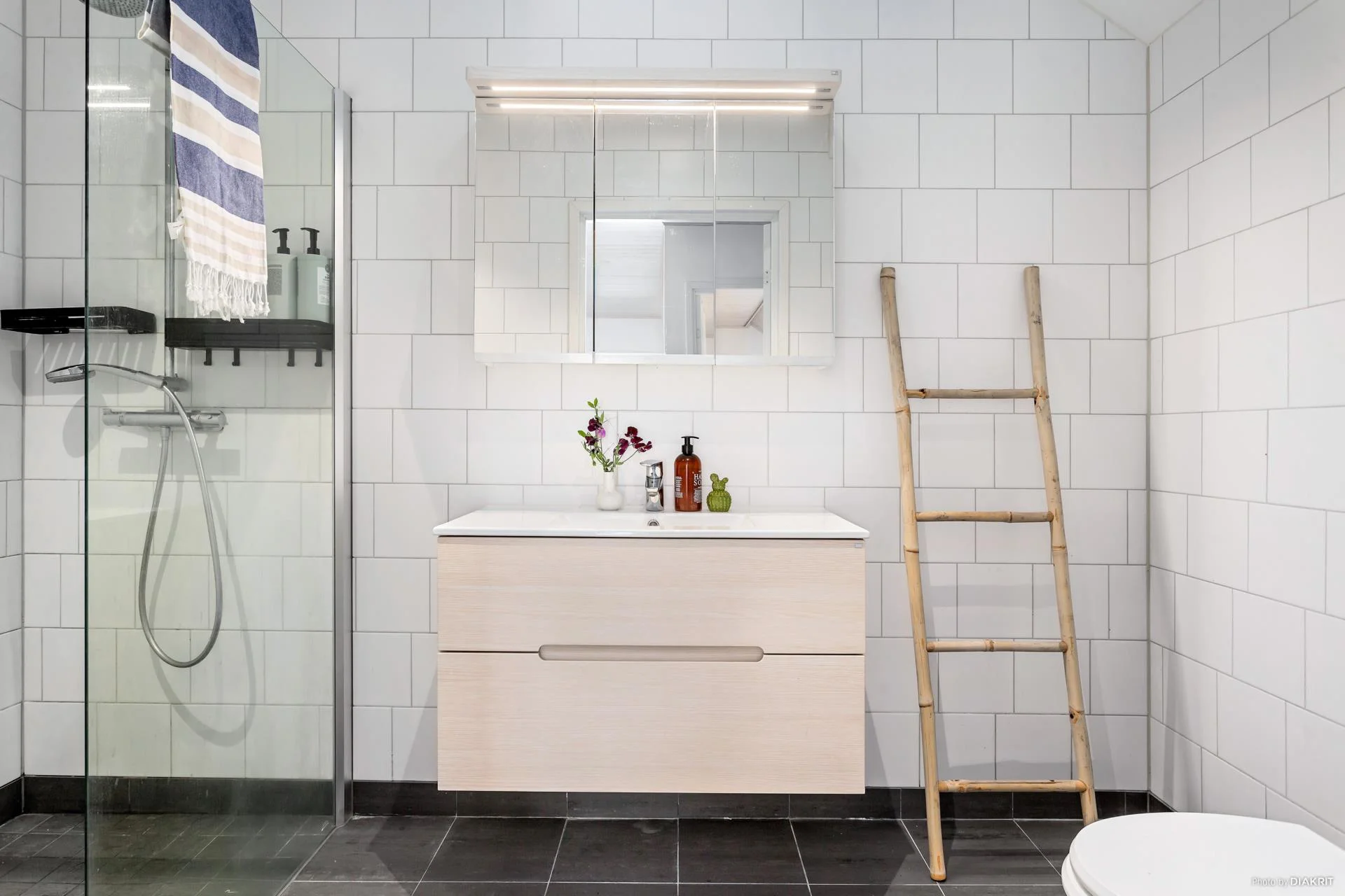 Parhus i natursköna Stavsnäs.