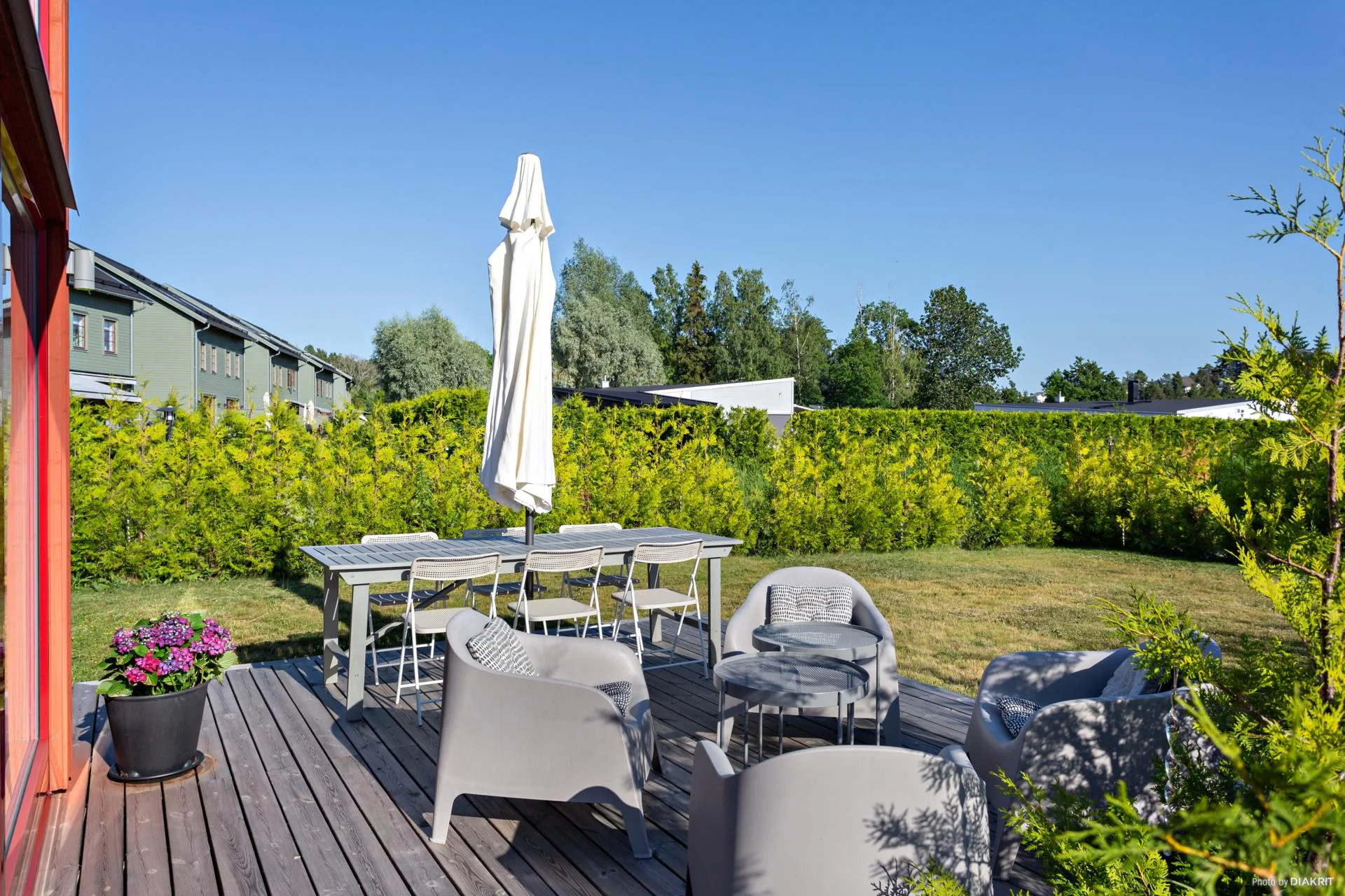 Studiohus med unikt sjöläge i söder!