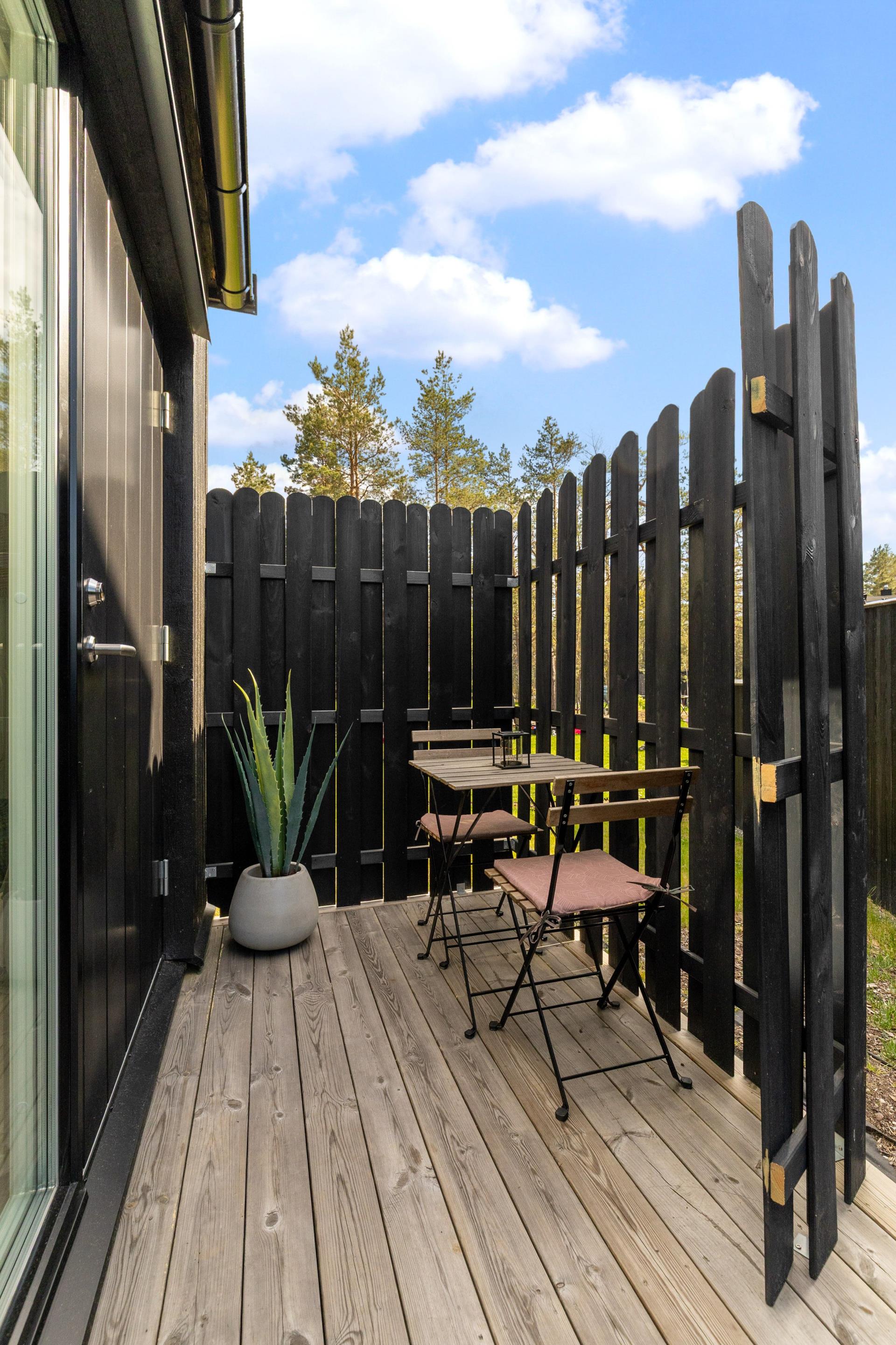 Modern minivilla i lugna och vackra Korpholmen!