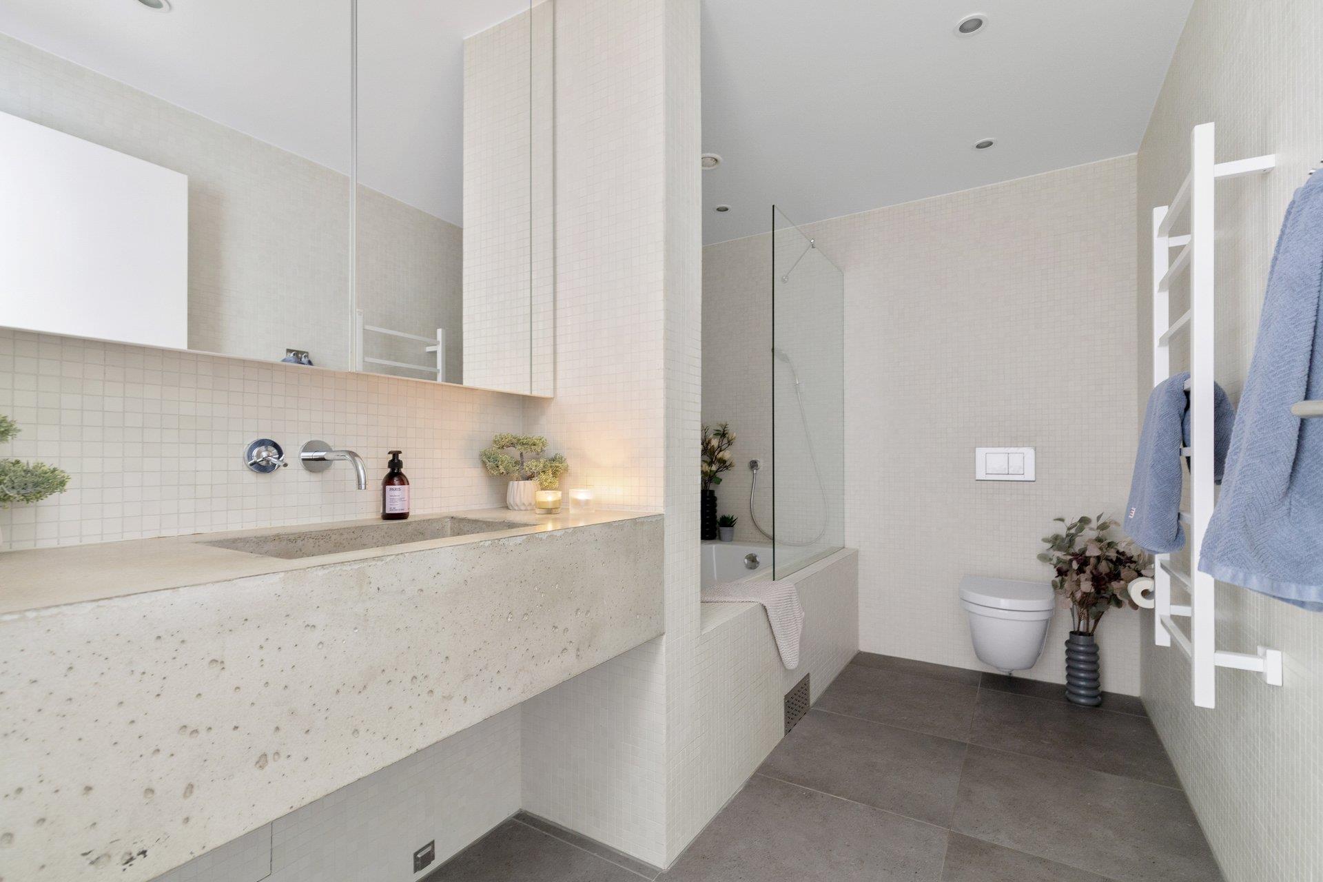 Villa Mörtnäs med panoramautsikt över Torsbyfjärden!