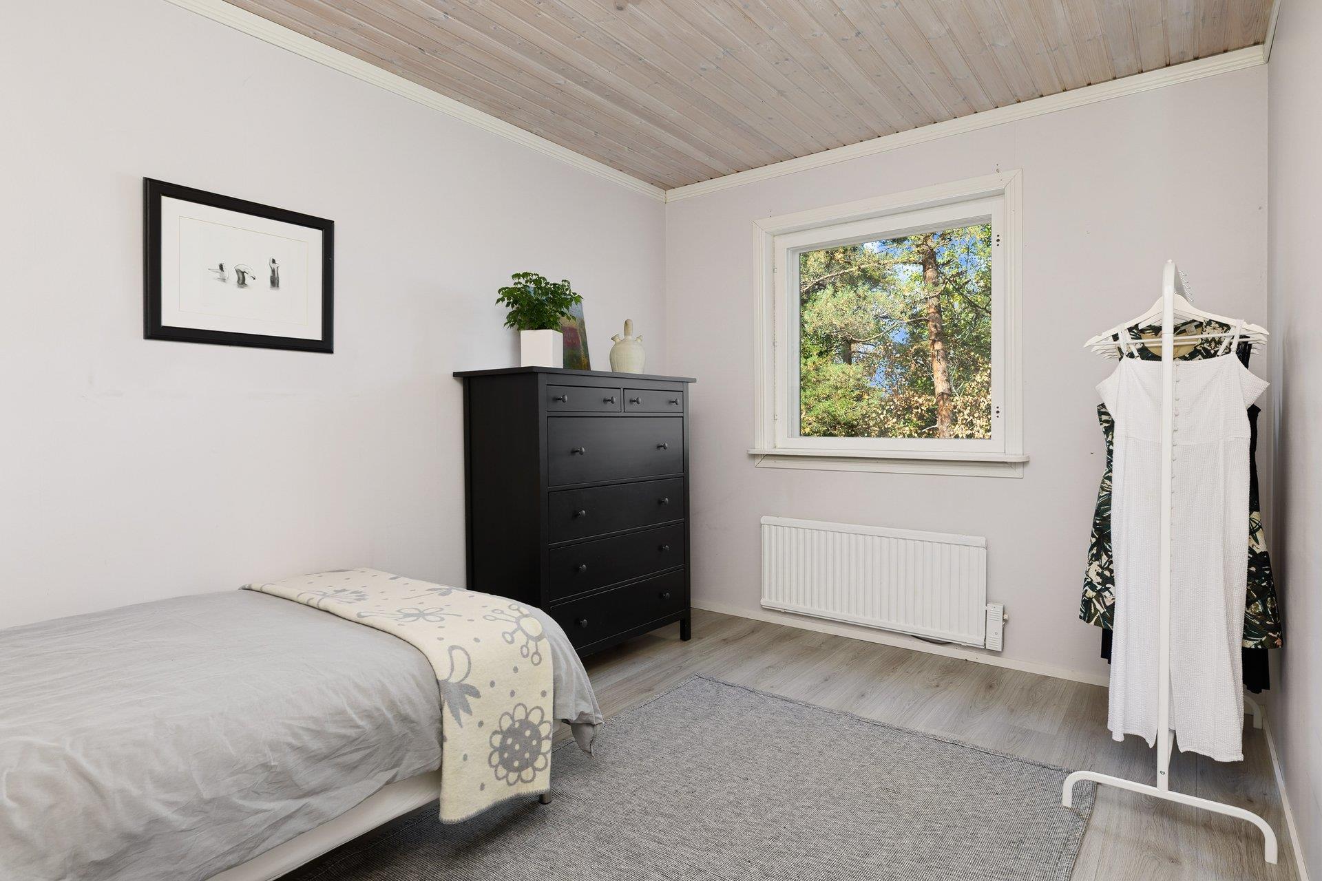 Generös familjevilla med karaktär och naturnära läge i Kolvik!