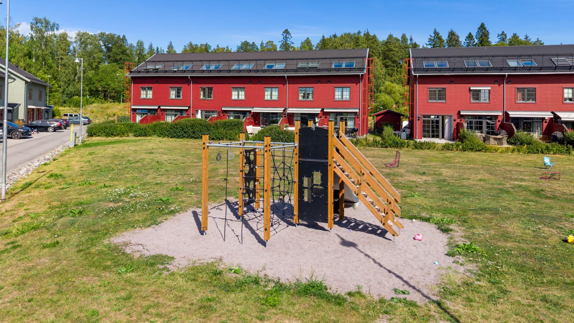 Smakfullt radhus i populära Torsby!