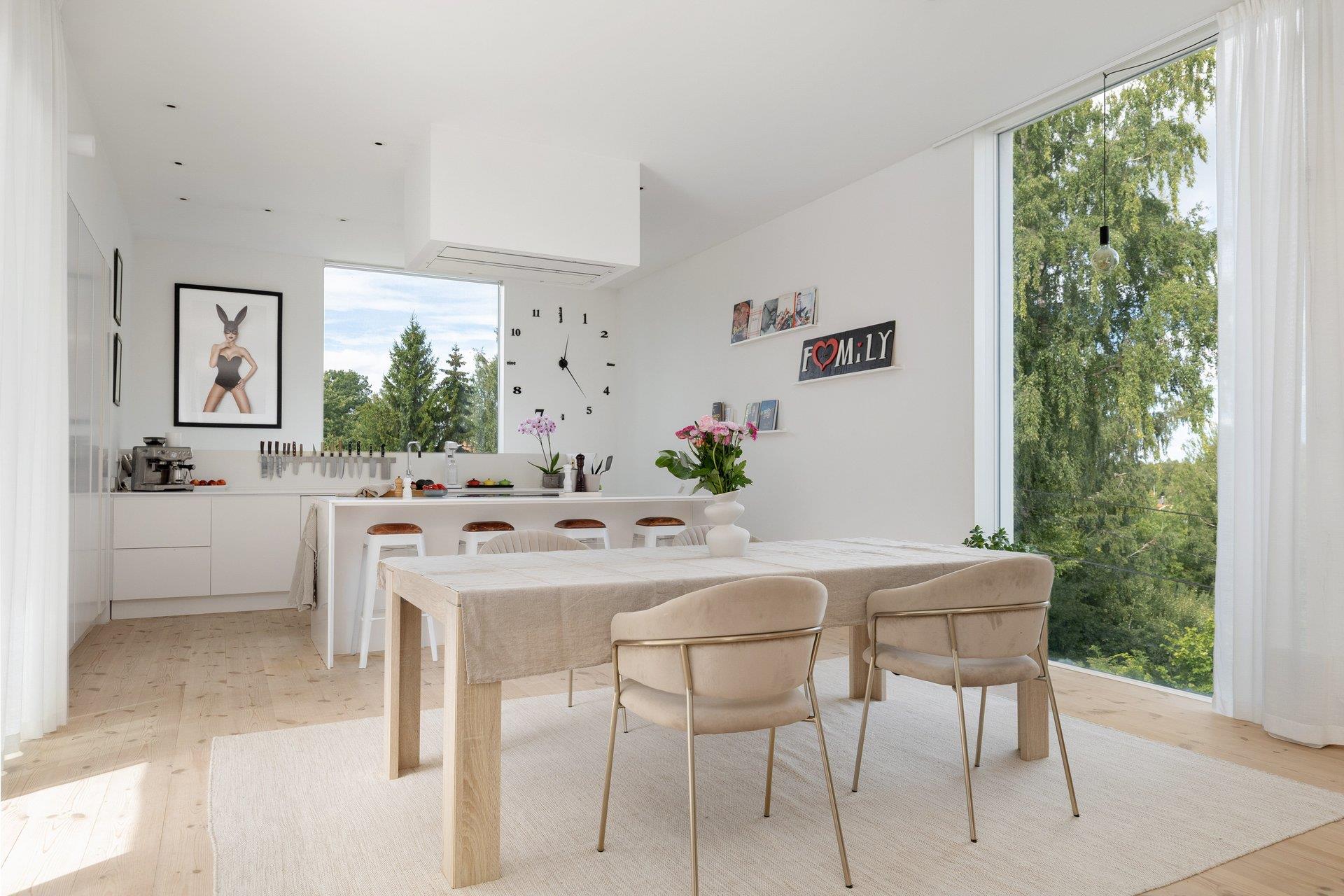 Villa Mörtnäs med panoramautsikt över Torsbyfjärden!