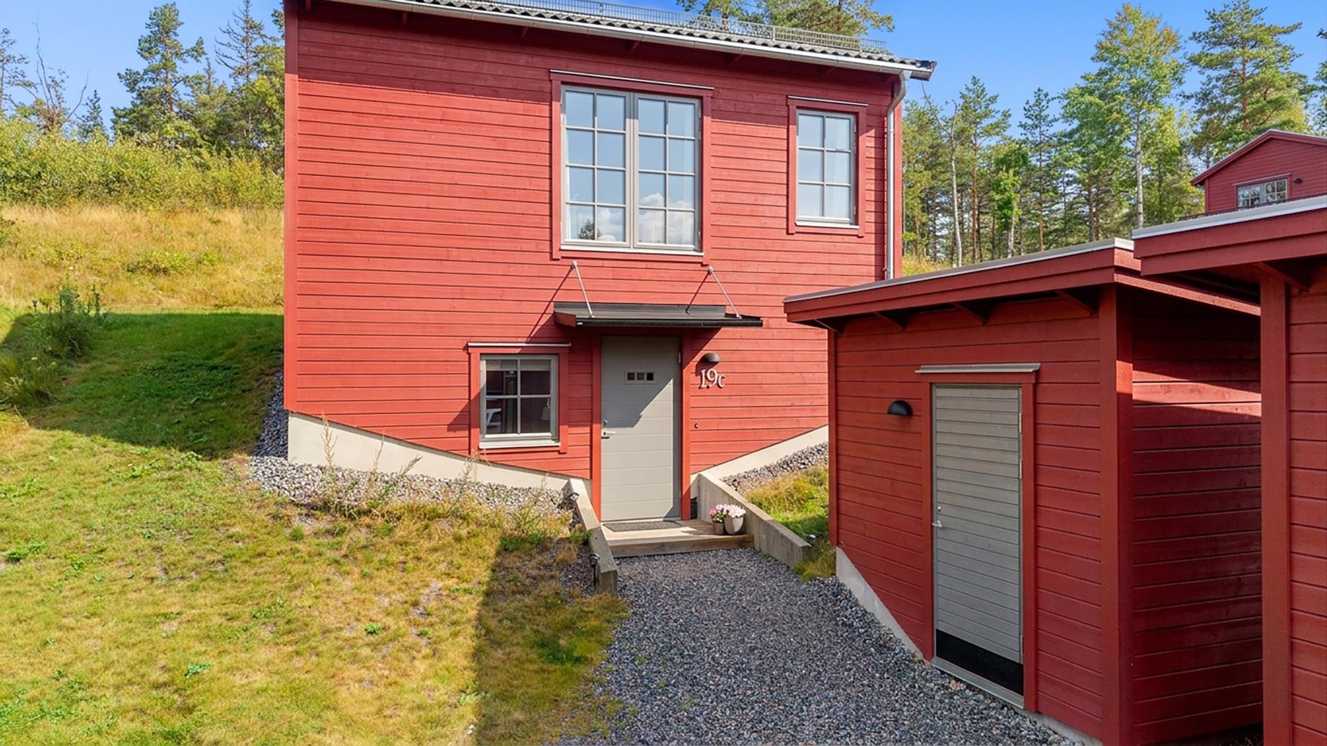 Modern minivilla i lugna och vackra Strömma!